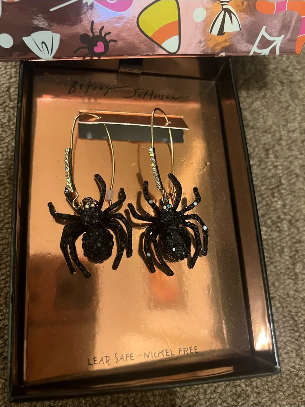 Betsey Johnson spider earrings retail $68 NWT
